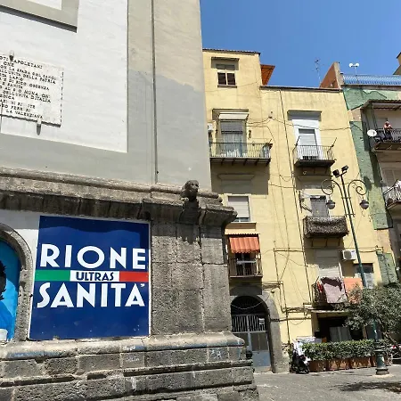 Fantastica Sanita * Nápoly